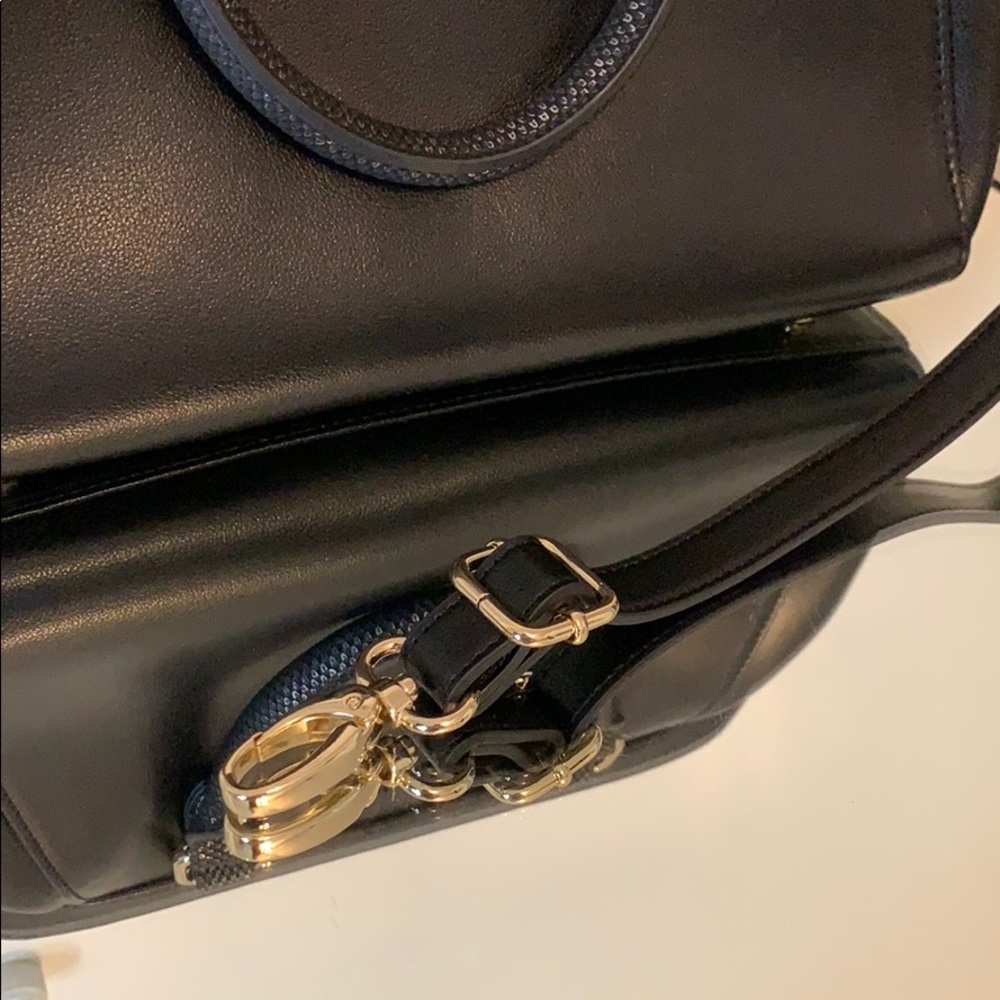 🇬🇷 NWOT Folli Follie Black Crossbody/Hand Bag w/ Dust Bag purchased in E… - Picture 7 of 16